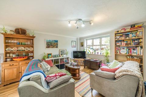 undefined, Henry Doulton Drive, London SW17