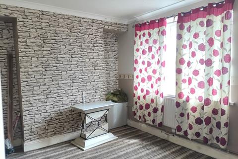4 bedroom terraced house for sale, 3 Pant Yr Heol, Neath, West Glamorgan, SA11 2HN