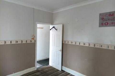 4 bedroom terraced house for sale, 3 Pant Yr Heol, Neath, West Glamorgan, SA11 2HN