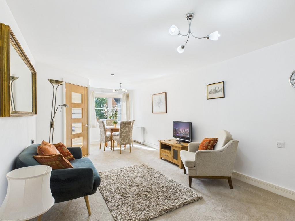 Living/Dining Room
