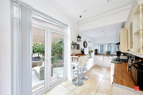 215 Thomas Lane, Liverpool, L14 5NU
