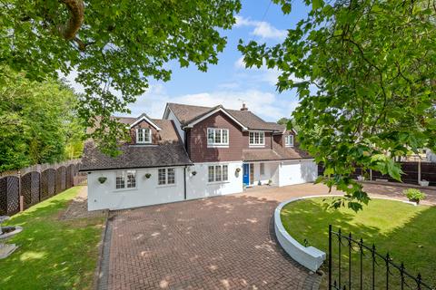 5 bedroom detached house for sale, Ifield Road, Charlwood, Horley, Surrey, RH6