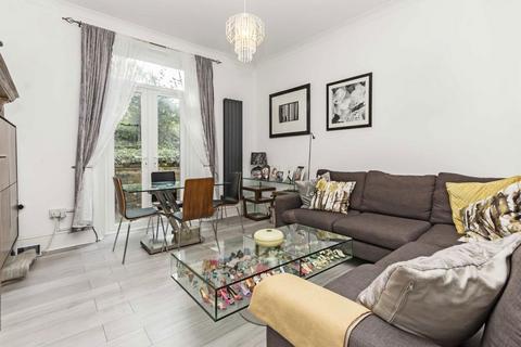 1 bedroom flat to rent, Arlington Road, Twickenham TW1