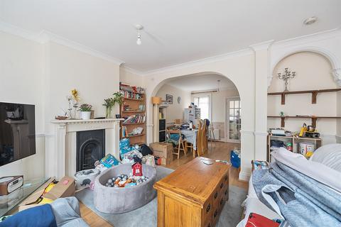 3 bedroom terraced house to rent, Wolseley Street, Reading, RG1