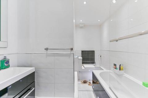 62 Renown Close, Croydon, CR0 3SD