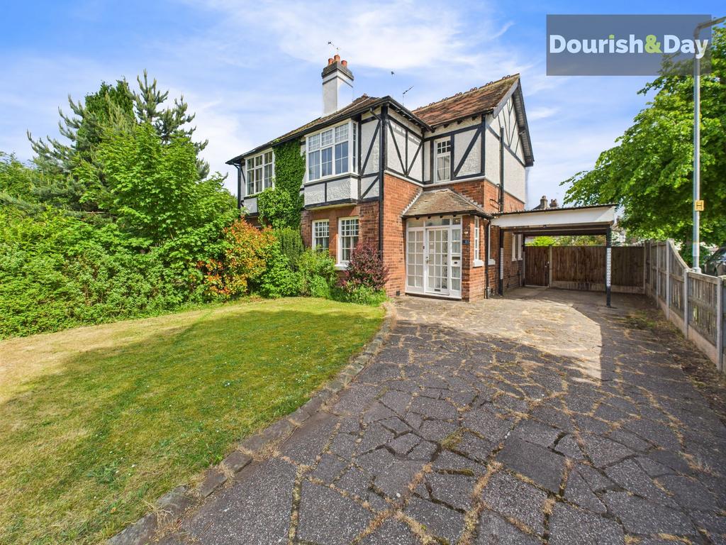 silkmore-lane-stafford-st17-3-bed-semi-detached-house-230-000