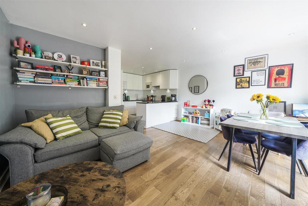 Flat 23, Catalpa Court - l MPCk3 NXTp GGa TGPAVNE.jpg