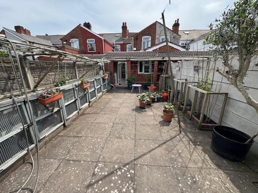 13 Monk Road garden 2