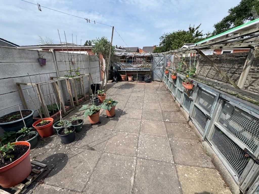 13 Monk Road garden