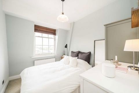 2 bedroom flat for sale, Voltaire Road, London SW4