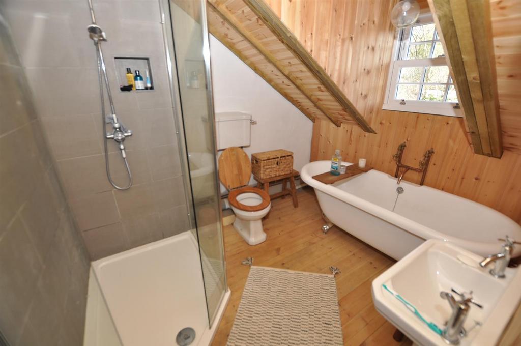 Shower Room/Bathroom/ WC 2.23m x 2.63m