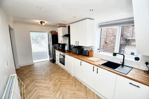 undefined, Radcliffe Park Road, Salford, M6