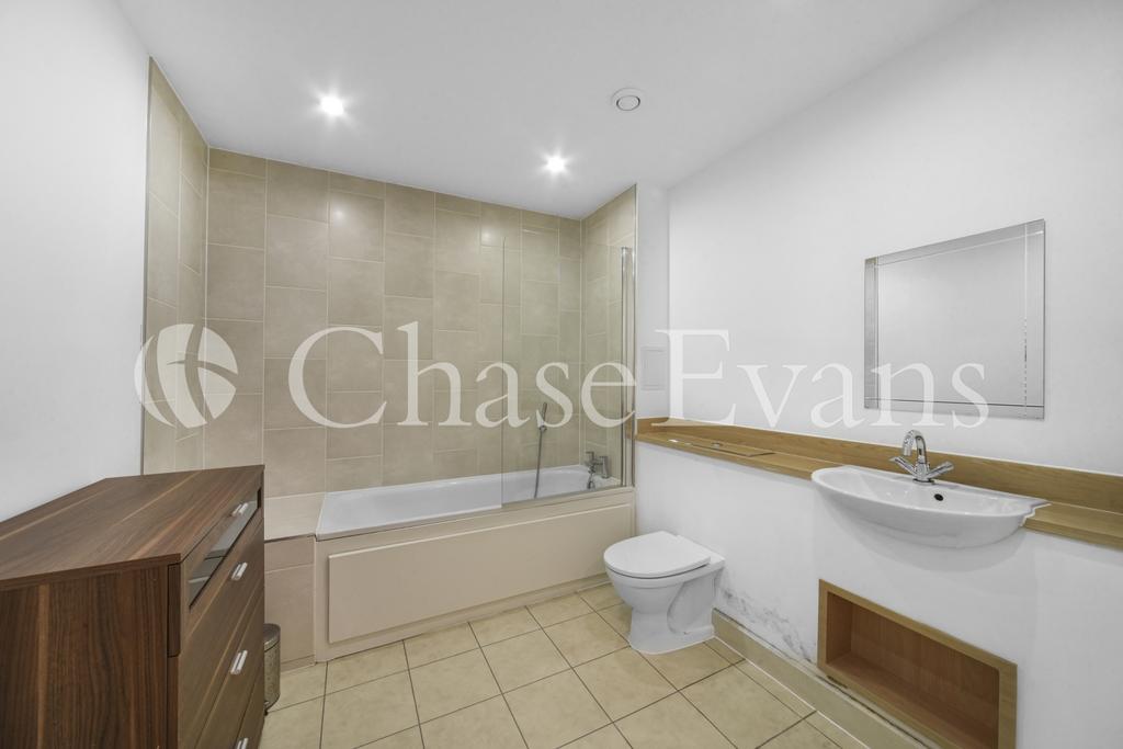 Bathroom - St Andrew