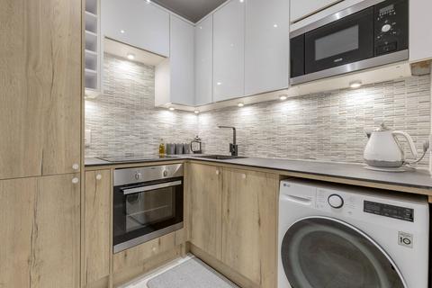 2 Kemp Place, Edinburgh, EH3 5HU