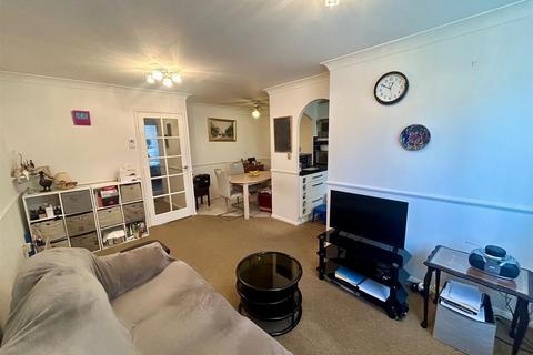 undefined, Howard Close, Waltham Abbey
