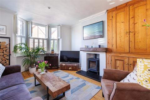 37 Artillery Road, Guildford, GU1 4NW