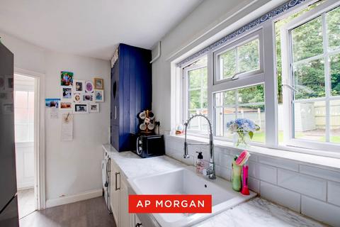 2 bedroom semi-detached house for sale, Green Park Road, Dudley, West Midlands, DY2