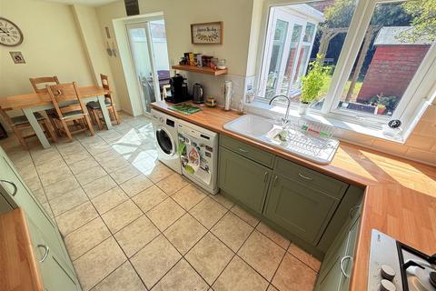 137 Fishers Lane, Wirral, CH61 8SD