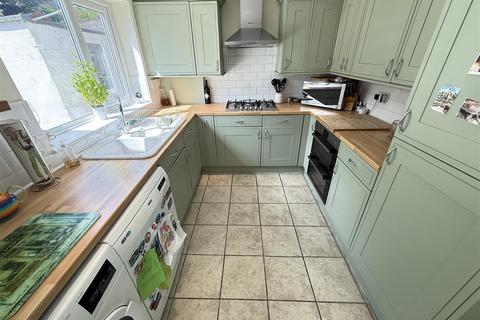 137 Fishers Lane, Wirral, CH61 8SD