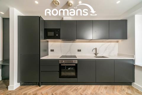 Studio to rent, Market Place, Reading, Berkshire, RG1