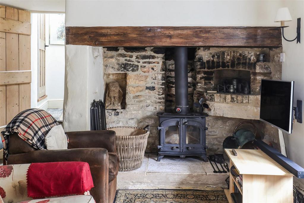 Living room, fireplace
