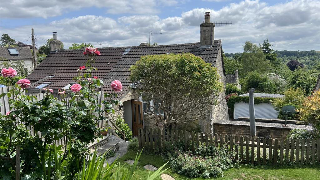 Cottage exterior, garden