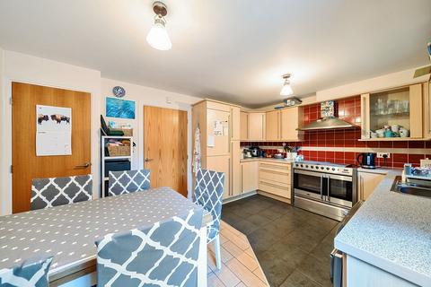 3 bedroom townhouse for sale, Glossop Way, Arlesey, SG15