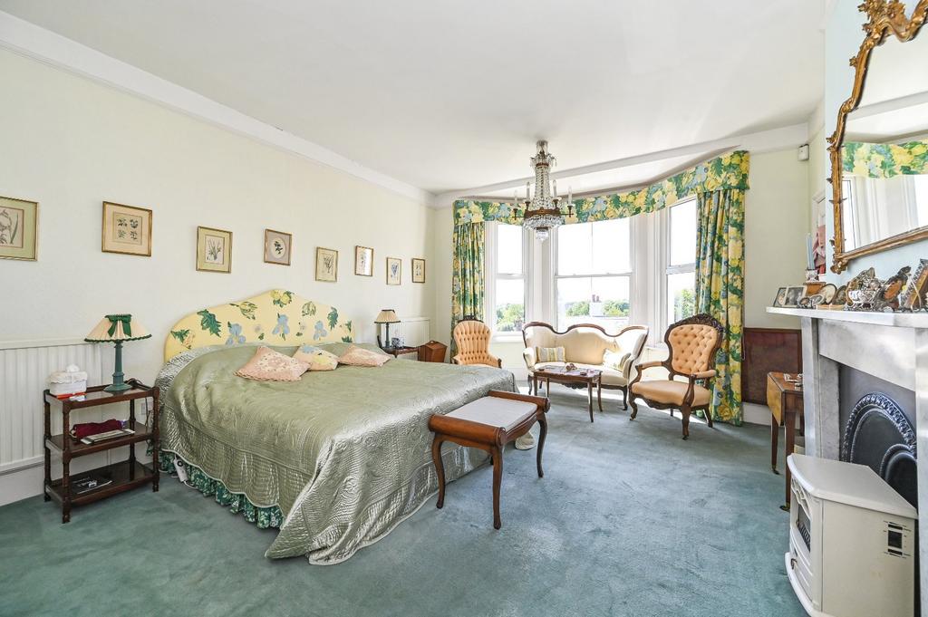 Principal Bedroom
