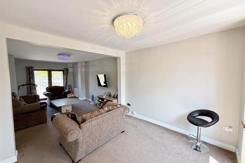 4 bedroom semi-detached house for sale, Four Oaks Common Road, Four Oaks, Sutton Coldfield