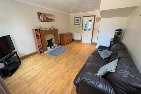 12 Bittern Court, Bradford, BD6 3XA
