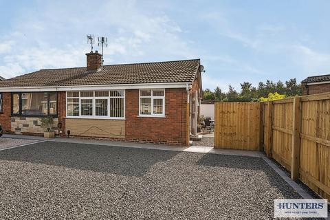 2 bedroom semi-detached bungalow for sale, Bridle Walk, Selby