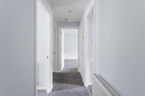 2 bedroom flat to rent, Parkside Terrace, Newington, Edinburgh, EH16