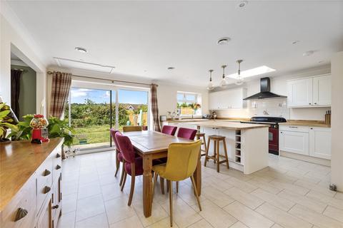 7 Shepherds Mead, Worthing, BN14 0JA