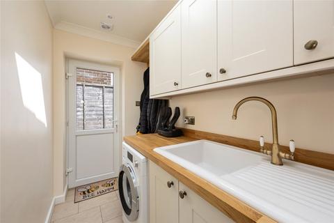 7 Shepherds Mead, Worthing, BN14 0JA