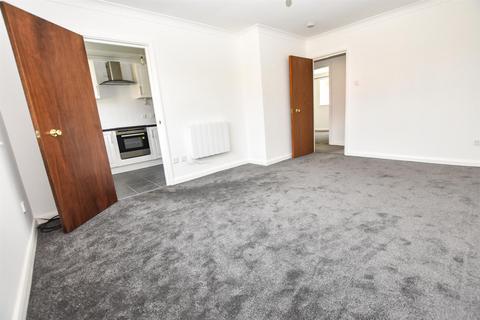 2 bedroom apartment for sale, Thornborough Avenue, South Woodham Ferrers
