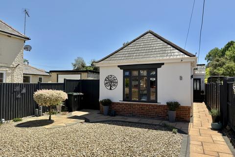2 bedroom detached bungalow for sale, Ashurst Road, West Moors, Ferndown, Dorset