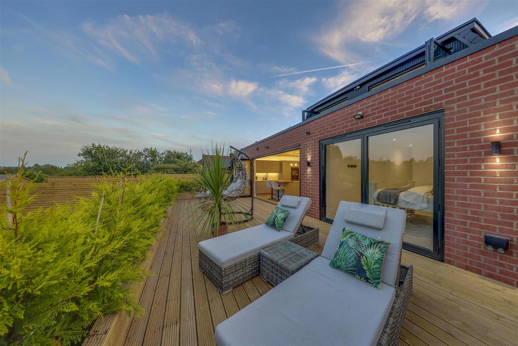 Decking By Night 2