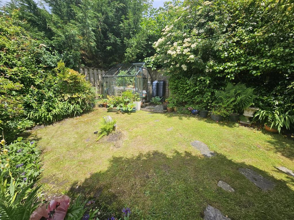 Gardens.jpg
