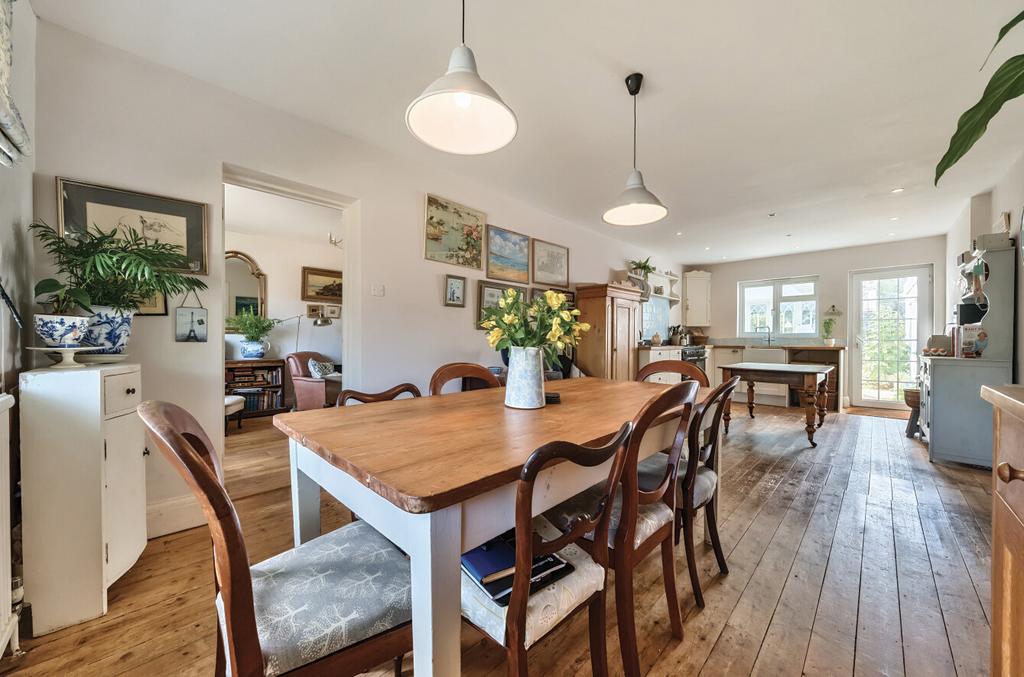 Kitchen/Dining Room