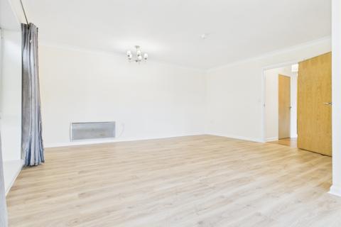 2 bedroom flat to rent, Crown Heights, Alencon Link, Basingstoke, RG21
