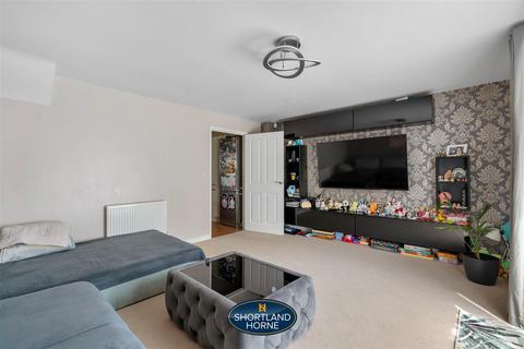 3 bedroom semi-detached house for sale, Lapworth Road, Weavers Walk, Coventry, CV2 1EZ