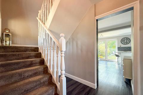 9 Beech Close, Burnham-on-crouch, CM0 8DG