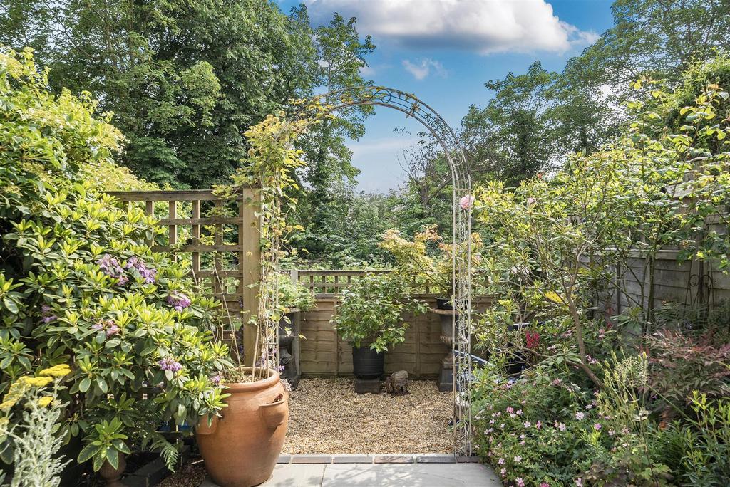 Courtyard Garden