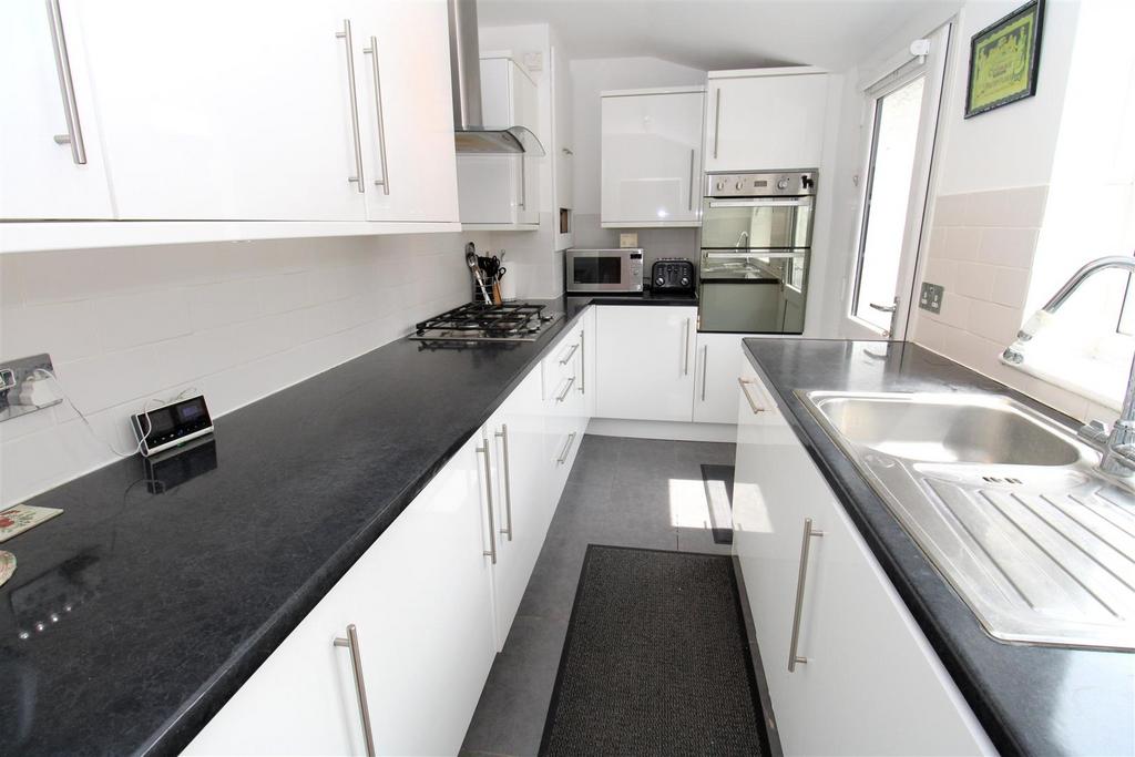 KItchen.JPG