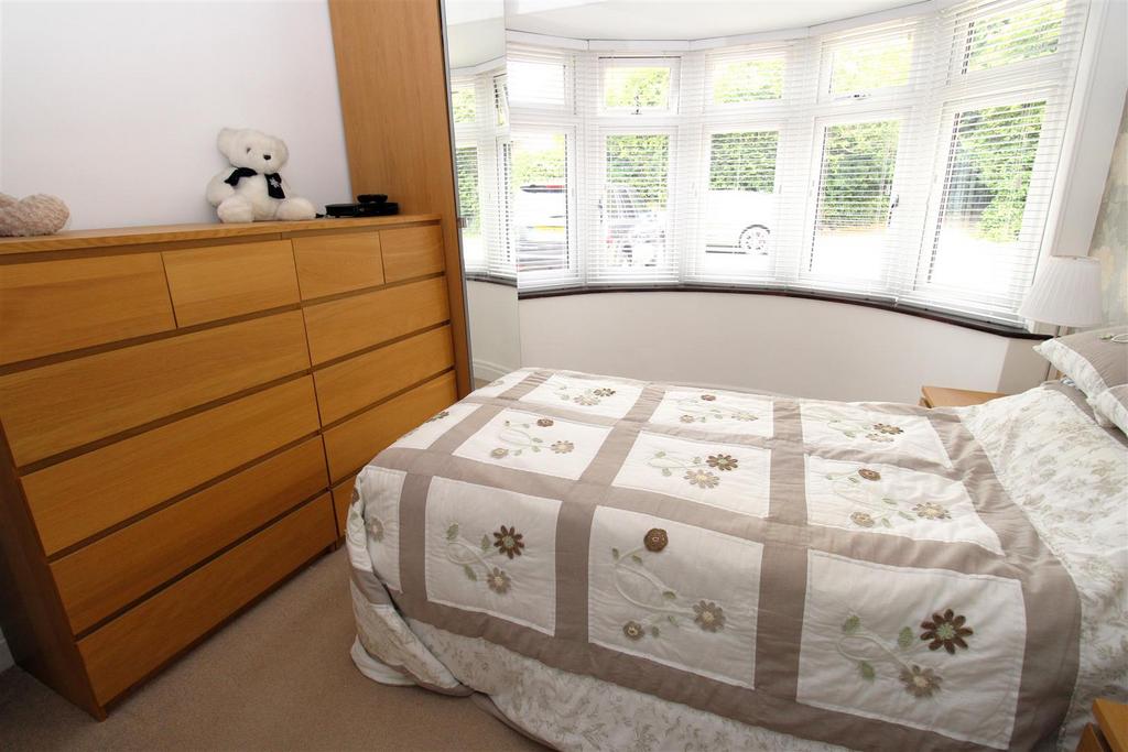 Bed 1 (1).JPG