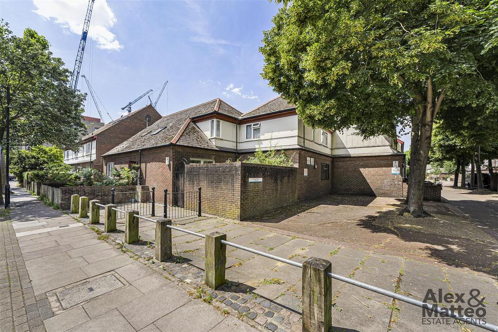 Keetons Road