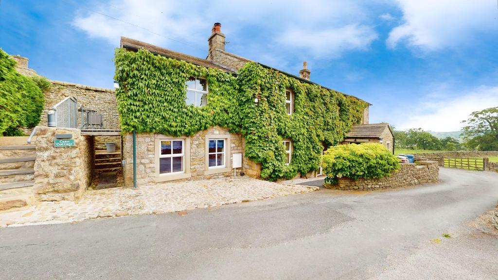 9cc2d975-Carn-Cottage-Long-Preston-06212025 114808
