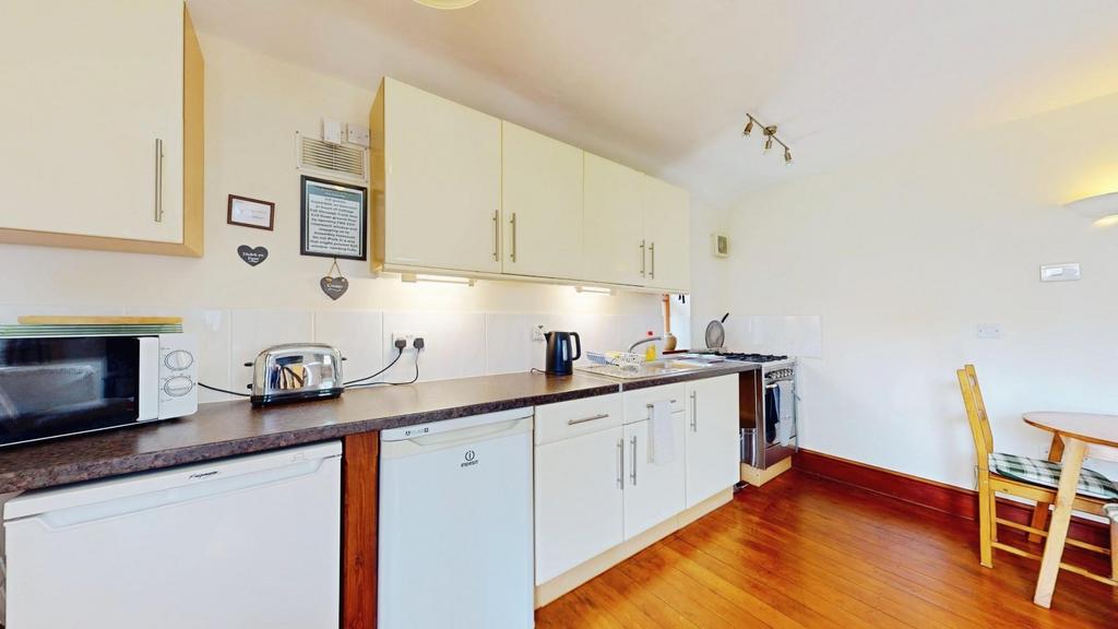 991e4f44-Carn-Cottage-Long-Preston-06212025 113150