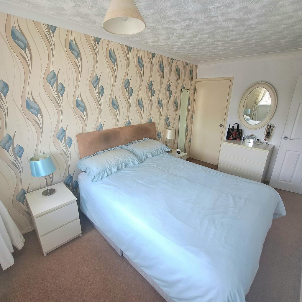 Bed 2 Inner