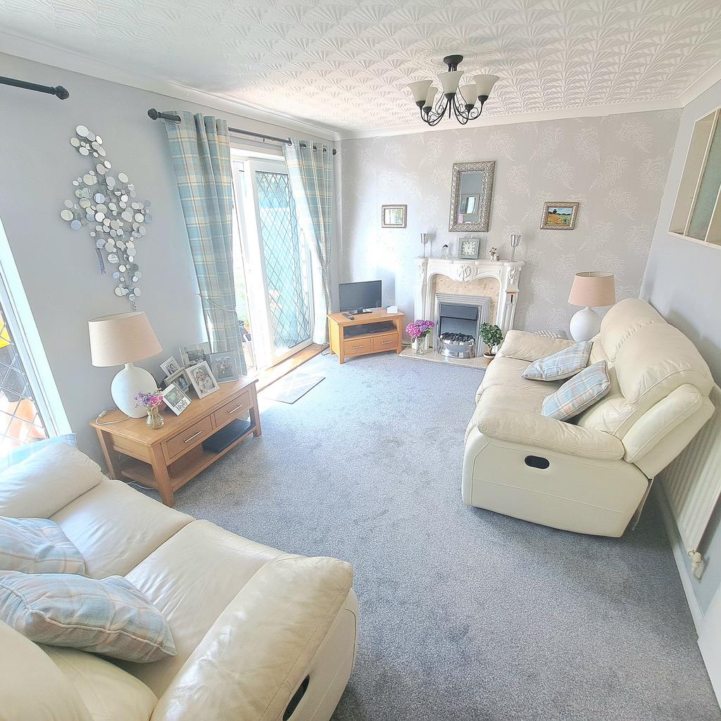 Light &amp; Airy